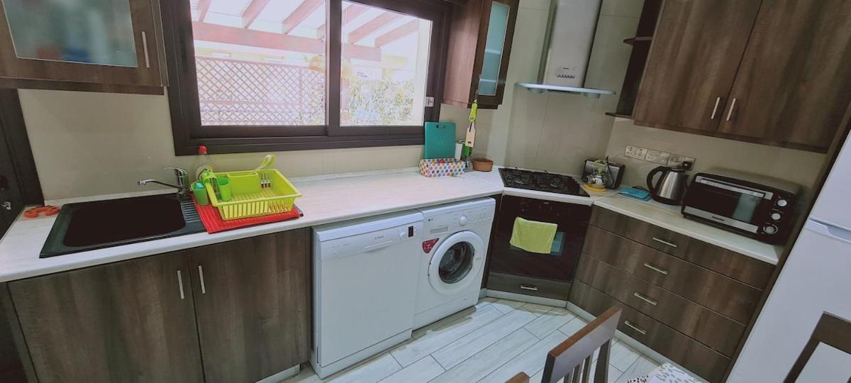 Stay Garden Flat Larnaca Extérieur photo